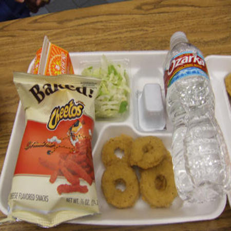 アメリカの学校給食がひどすぎワロタｗｗｗｗｗｗｗｗｗ（画像あり）