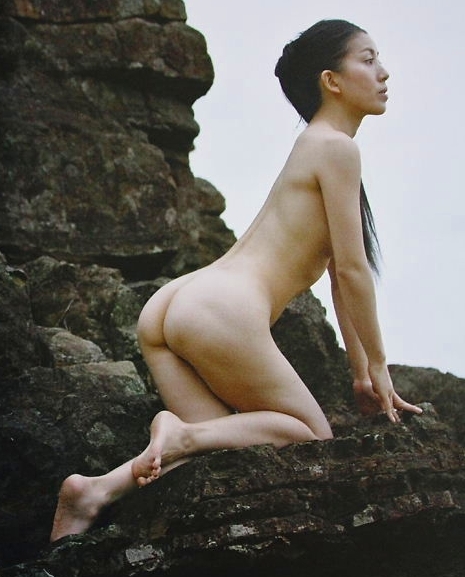 嘉門洋子の全裸写真